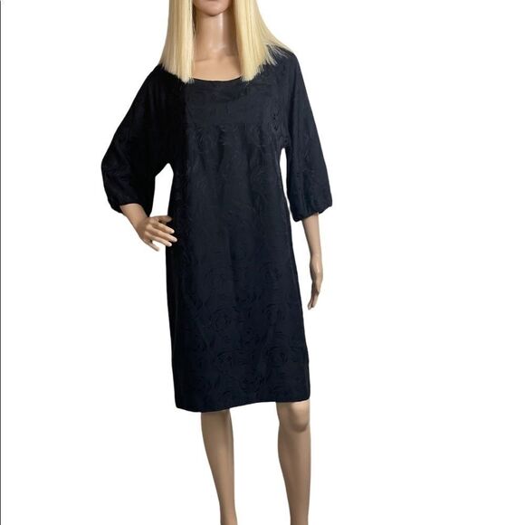 Vince Dresses & Skirts - Vince dress s black 100% silk echted roses balloon 3/4 sleeves